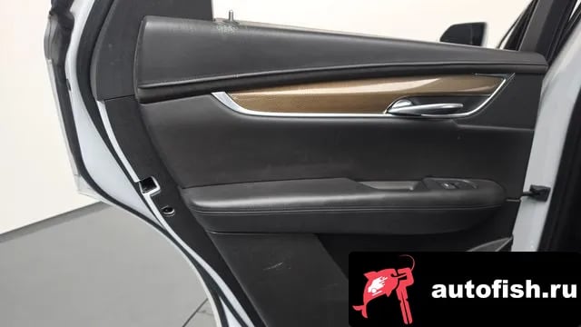Cadillac XT5 XT5 2019 года - похожие автомобили