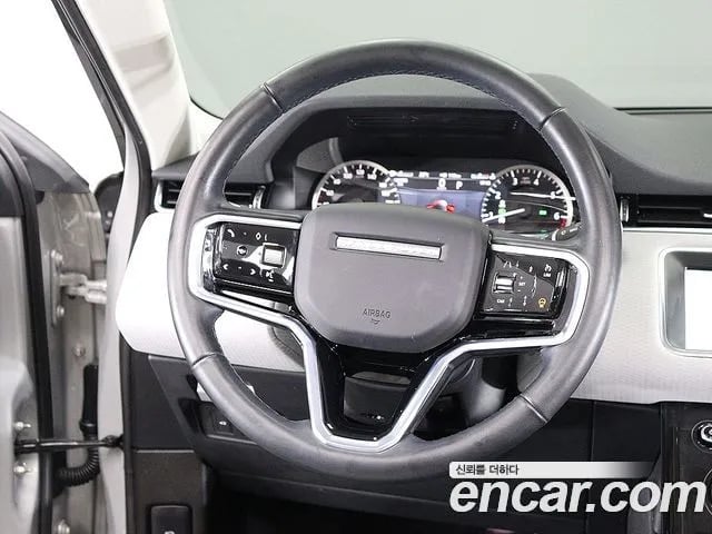 Land Rover Range Rover Evoque Range Rover Evoque 2nd Generation 2022 года - похожие автомобили