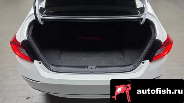 Honda Accord Accord 10th Generation 2019 года - похожие автомобили