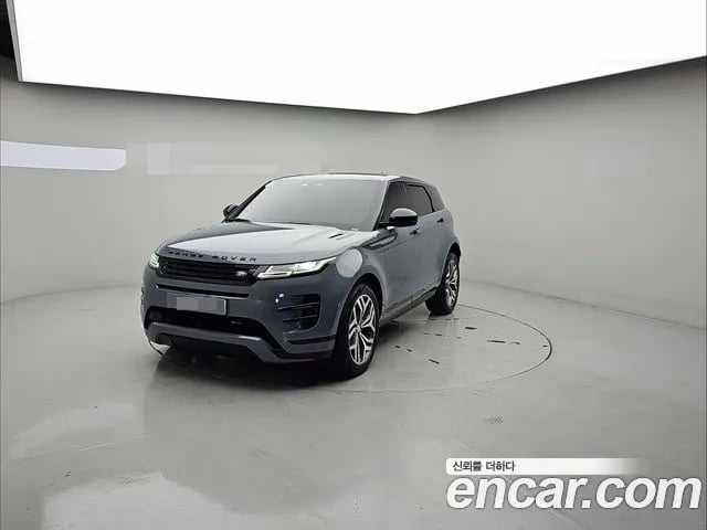 Land Rover Range Rover Evoque Range Rover Evoque 2nd Generation 2022 года - похожие автомобили