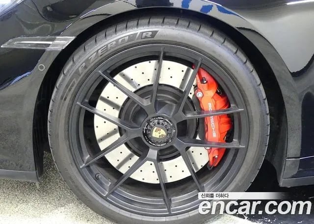 Porsche 911 911 (992) 2026 года - похожие автомобили