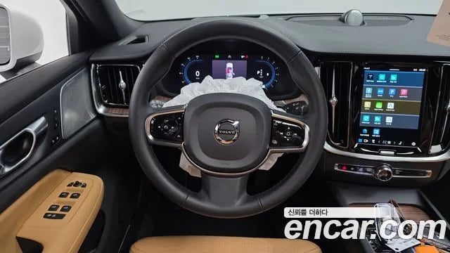Volvo S60 S60 3rd generation 2024 года - похожие автомобили